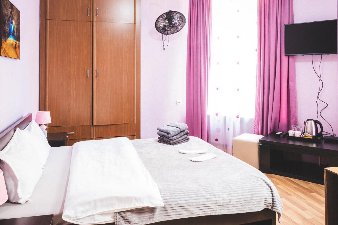 Guest House Big Family Tiflis Dış mekan fotoğraf