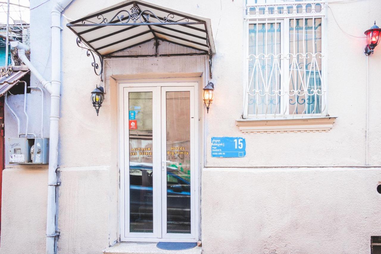 Guest House Big Family Tiflis Dış mekan fotoğraf